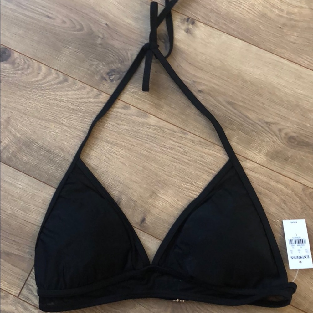 NWT. Express. Mesh banded triangle bikini top. L